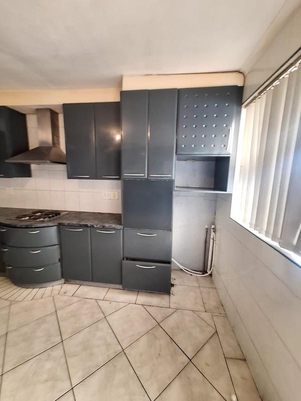 To Let 3 Bedroom Property for Rent in Goodwood Central Western Cape